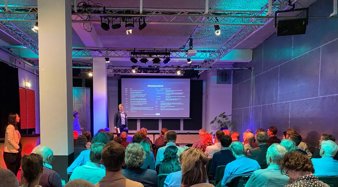 Cooperative district heating in the making by EBO Consult - Conference