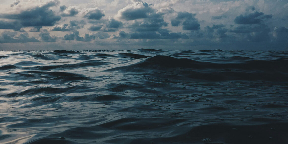 The sea Seawater replaces coal