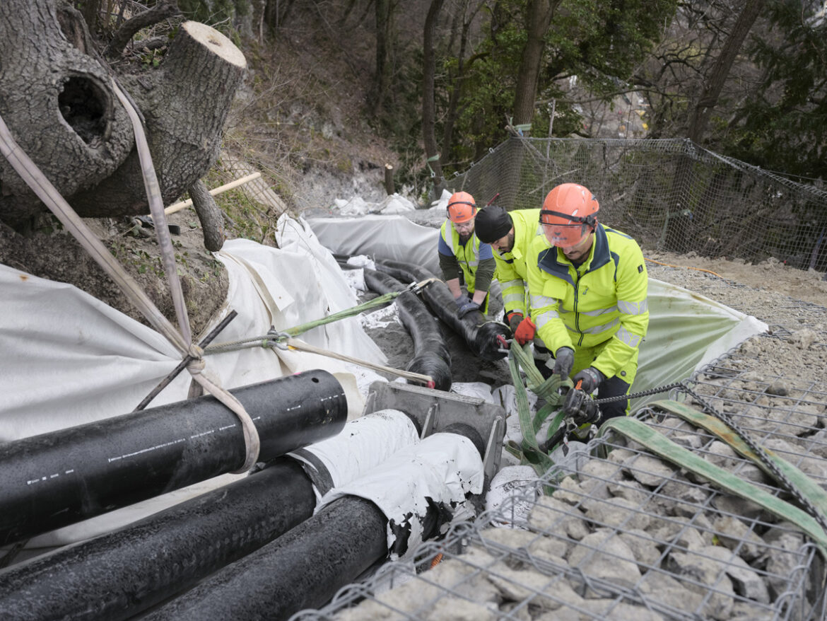 BRUGG Pipes Delivers District Heating to Vaduz Castle by Helicopter